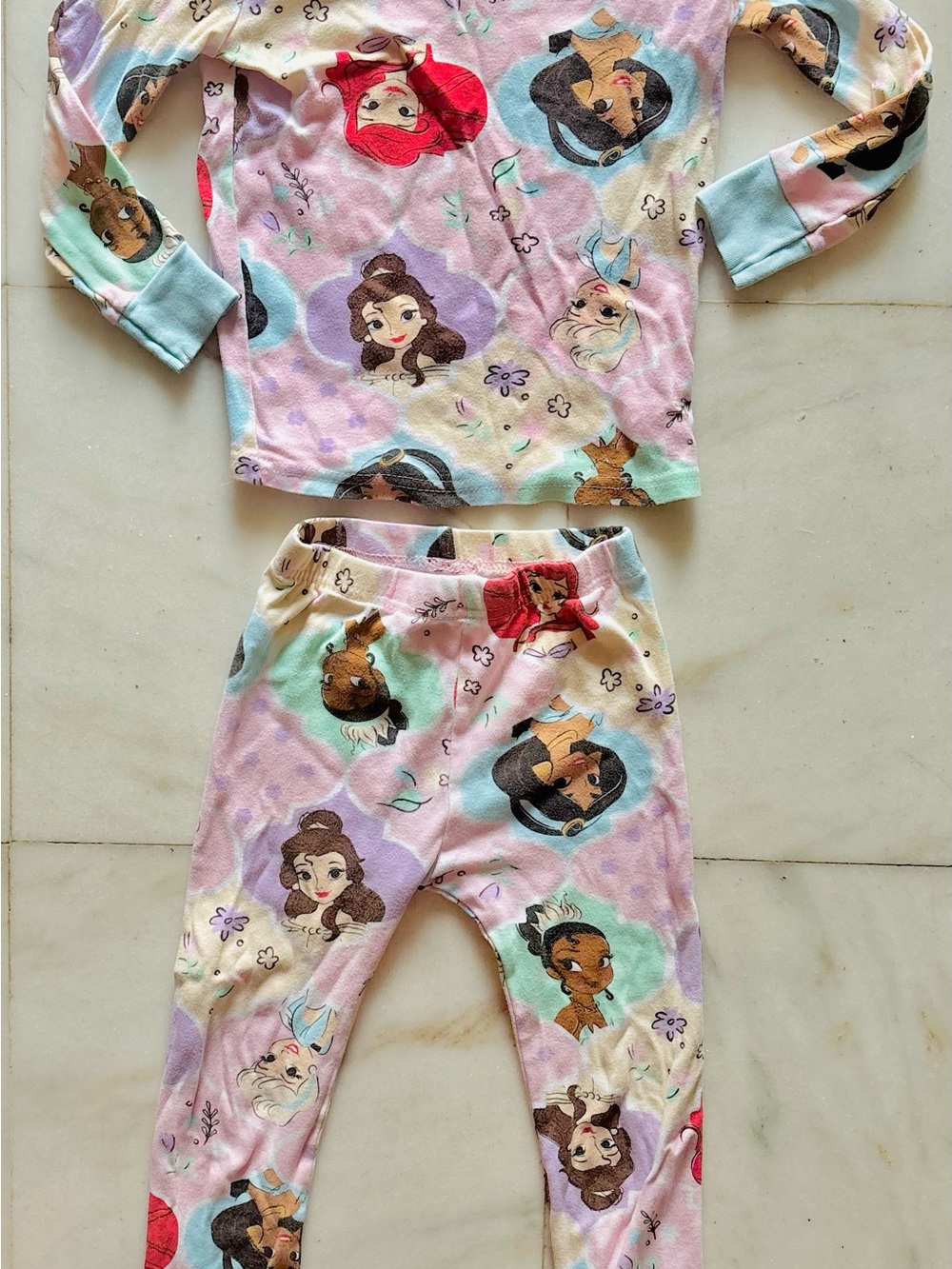 Girl's Disney Princess Matching Pajama Set - 4T